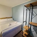 Cosy 4 - Free Parking - Balcony - Workspace * Oberschleißheim