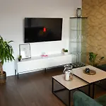 Cosy 4 - Free Parking - Balcony - Workspace Apartment Oberschleißheim